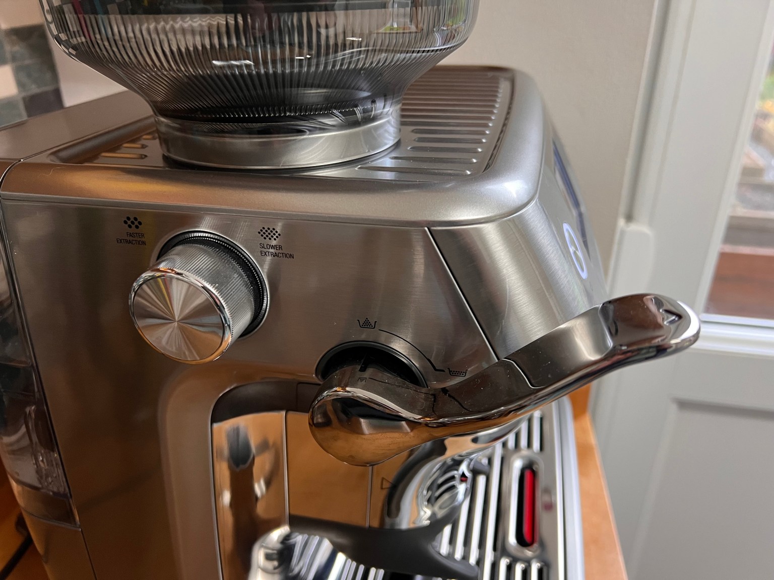 sage barista touch impress Tamp lever and grind size adjuster